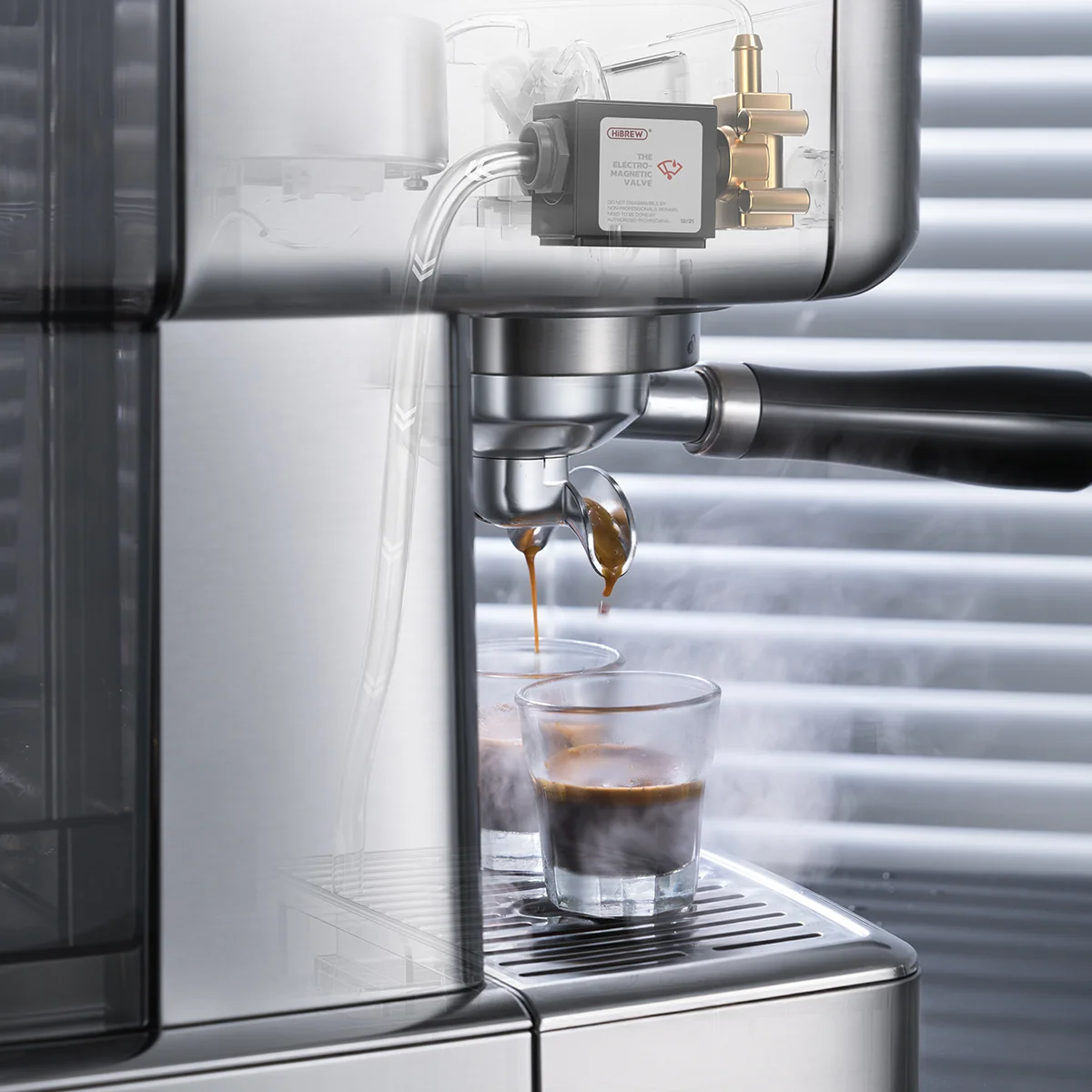 HiBREW H10 Semi-Automatic Espresso Machine | 15Bar Pump | 1.8L Tank | Adjustable Temperature Control - Image 4
